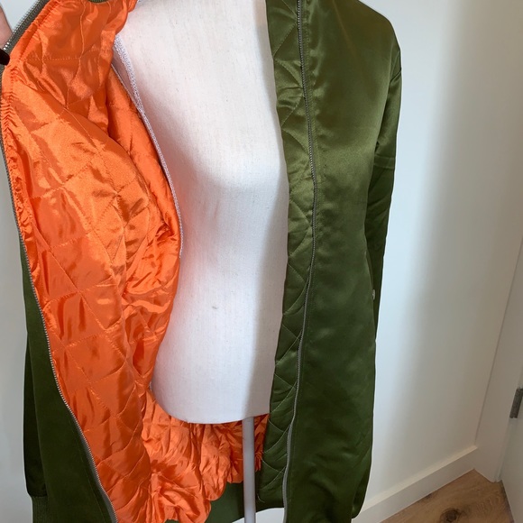 Oversized Bomber Jacket - Picture 6 of 6